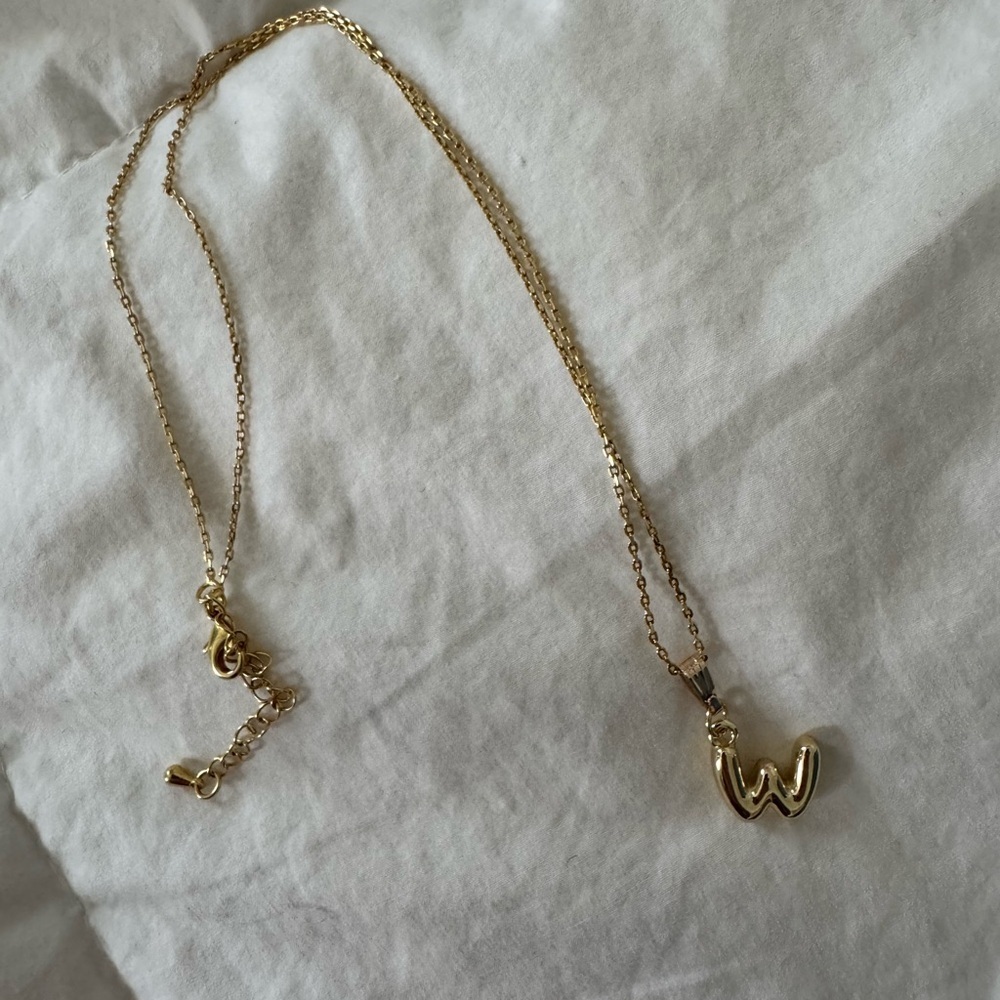 Gold Initial Pendant Necklace “W” - Picture 2 of 2
